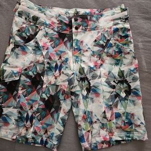Shredly mountain bike short